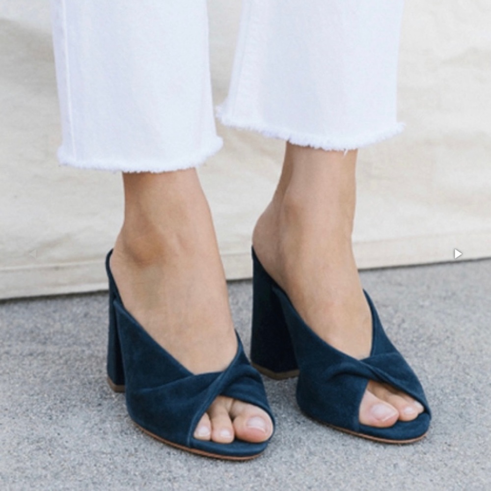 🆕 Loeffler Randall x Anthropologie navy sandals